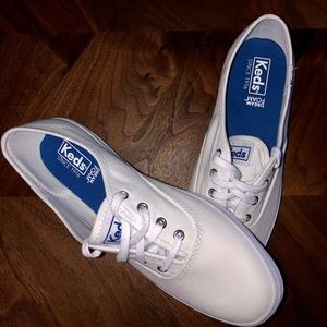 Brand new Keds tennis shoes 6 1/2